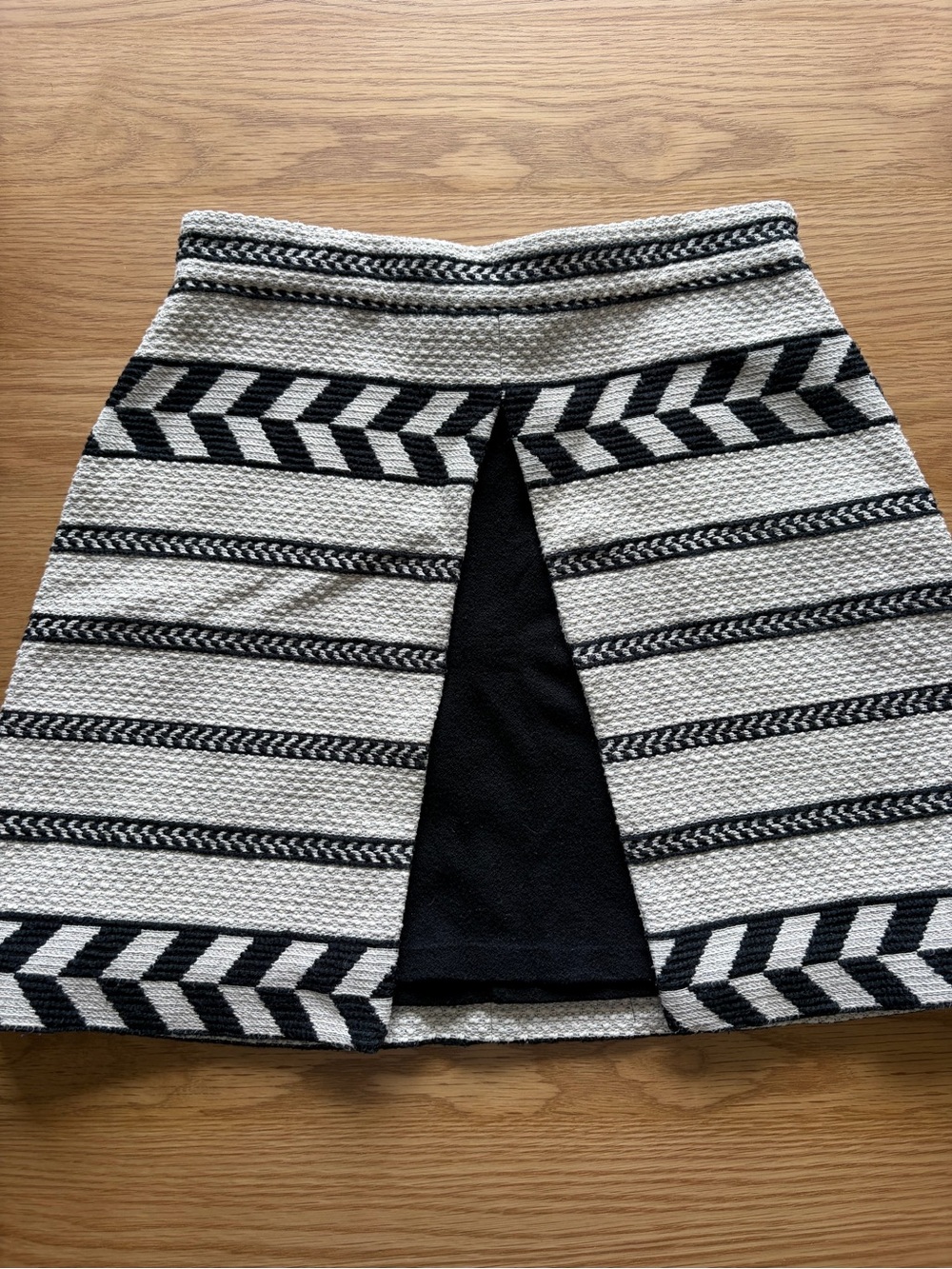 Alice + Olivia Daysi Skirt